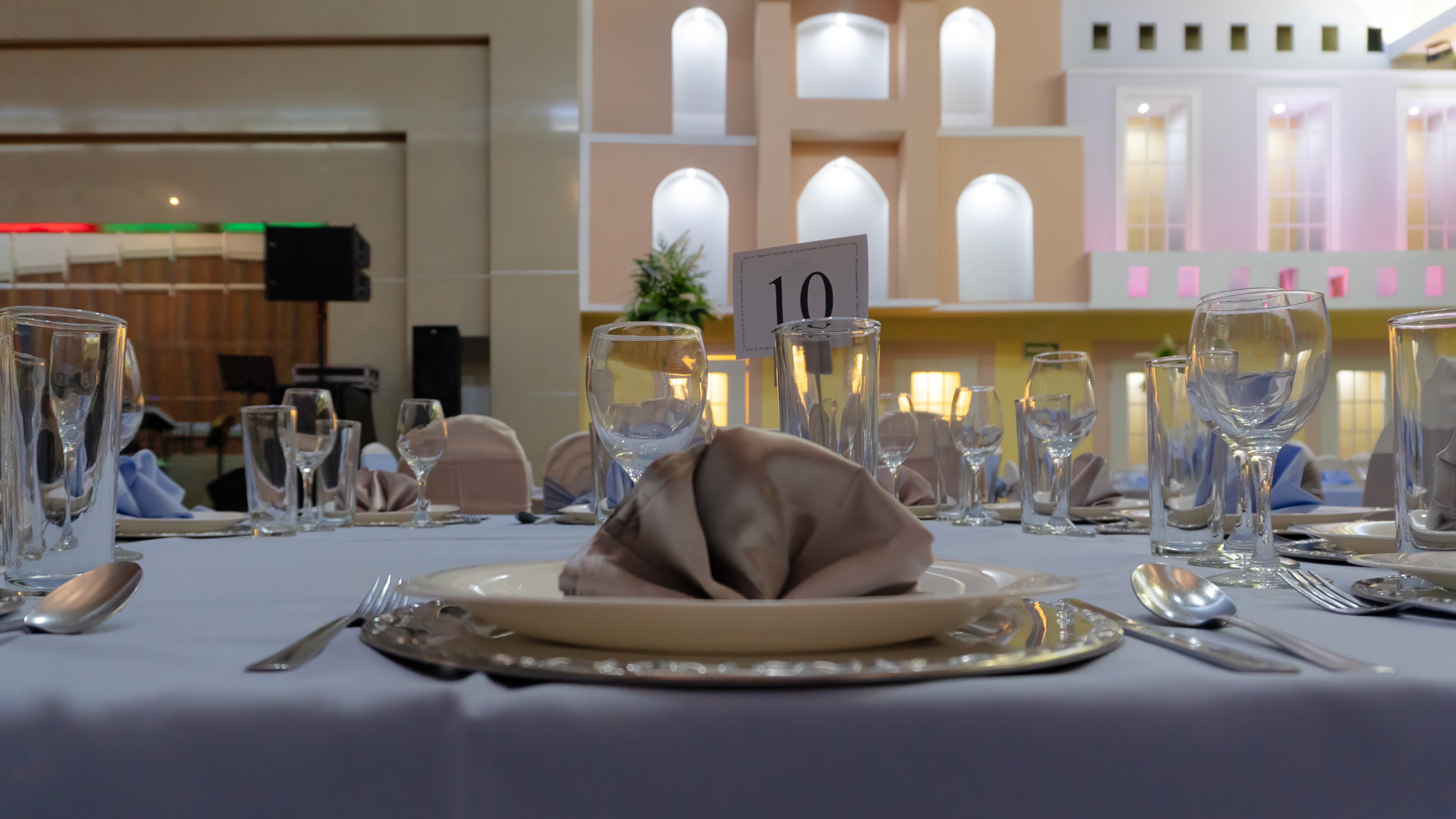 Terra salon background